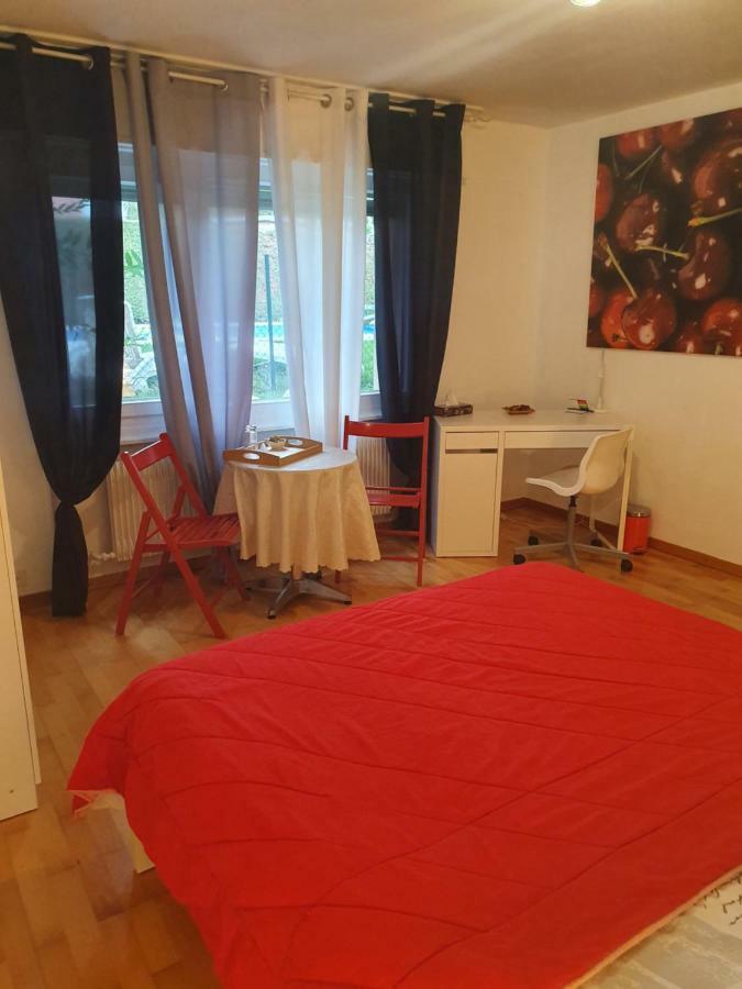 Maison Du Fey Hotell Moudon Exteriör bild